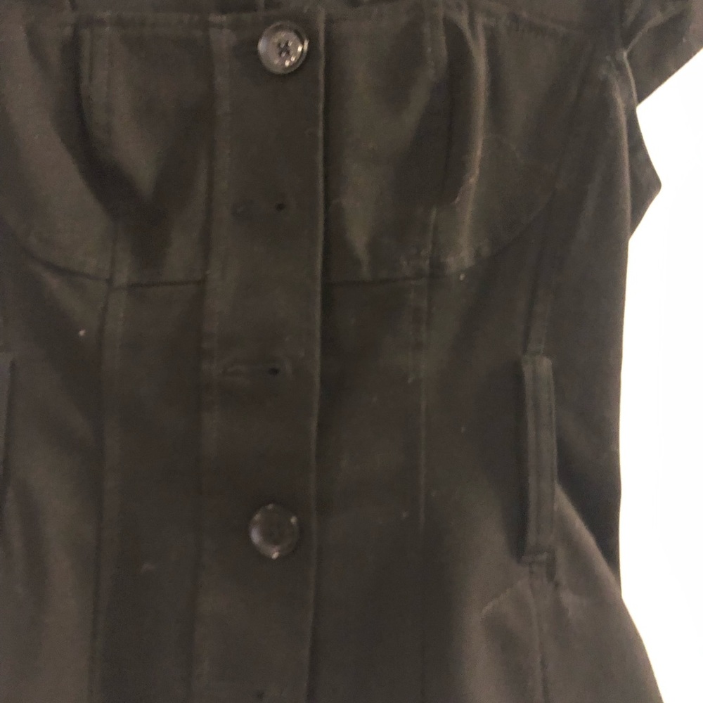 Express button down top - Picture 3 of 6